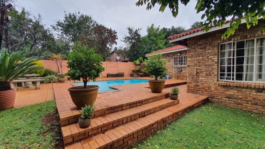 4 Bedroom Property for Sale in Cashan North West